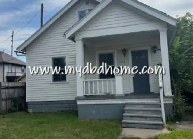 Property at 2917 Monroe St, Fort Wayne, IN, 46806, 3 beds, 1 bath, [object Object]