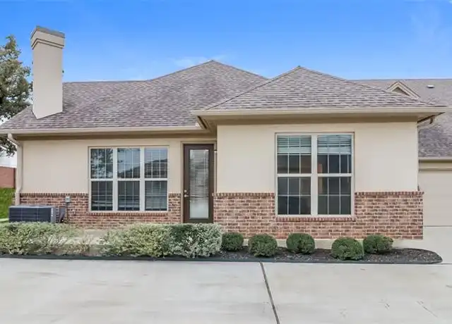 Property at 8831 Creek Run Rd #304, Fort Worth, TX, 76120, 2 beds, 2 baths, [object Object]