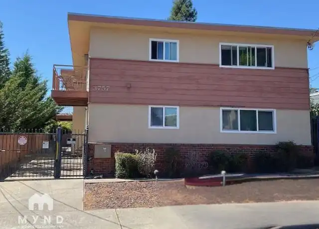 Property at 3757 39th Ave, Oakland, CA, 94619, 2 beds, 1 bath, [object Object]