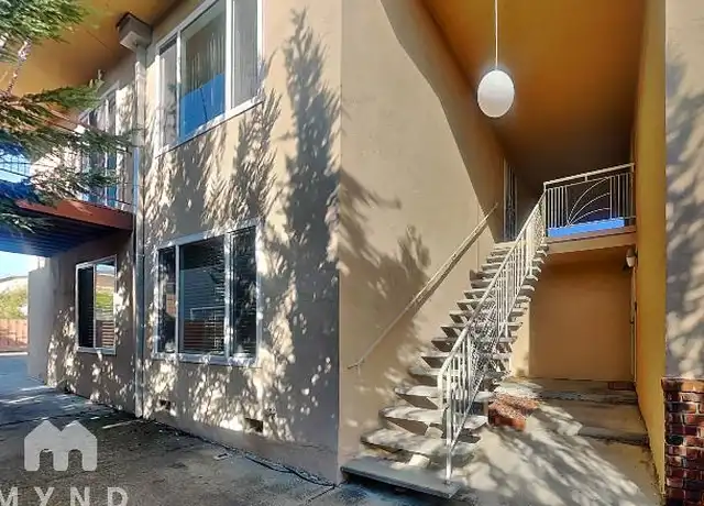 Property at 3757 39th Ave, Oakland, CA, 94619, 2 beds, 1 bath, [object Object]