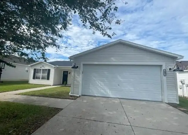 Property at 807 Evelynton Loop, The Villages, FL, 32162, 3 beds, 2 baths, [object Object]