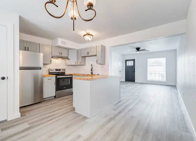 Property at 1701 Johanna Dr Unit A, Houston, TX, 77055, 1 bed, 1 bath, [object Object]