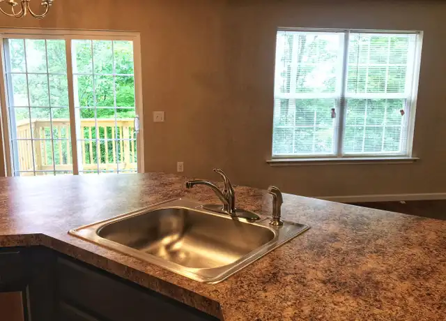 Property at 305 Cervina Ct Unit 206 Blackcomb, East Stroudsburg, PA, 18301, 3 beds, 2.5 baths, [object Object]