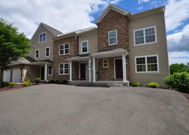 Property at 305 Cervina Ct Unit 206 Blackcomb, East Stroudsburg, PA, 18301, 3 beds, 2.5 baths, [object Object]