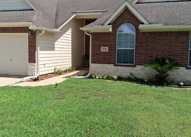 Property at 3727 Idaho St, Houston, TX, 77021, 4 beds, 2 baths, [object Object]