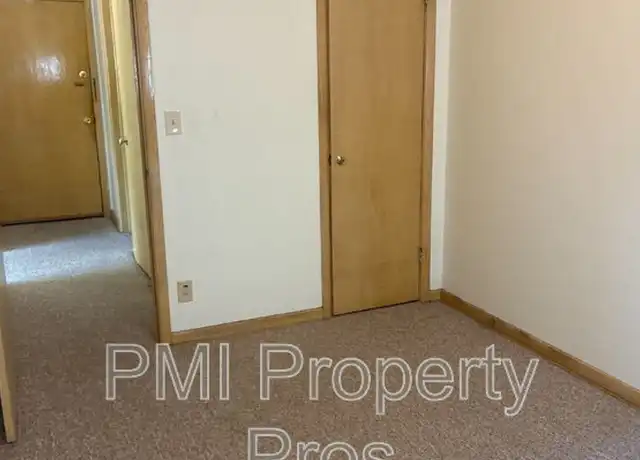 Property at 5624 W Burleigh St Unit 7, Milwaukee, WI, 53210, 1 bed, 1 bath, [object Object]