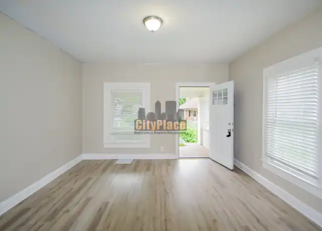 Property at 926 N Tuxedo St, Indianapolis, IN, 46201, 3 beds, 1 bath, [object Object]