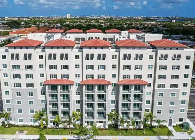 Property at 400 NW 112th Ave Unit 602, Doral, FL, 33172, 2 beds, 2 baths, [object Object]
