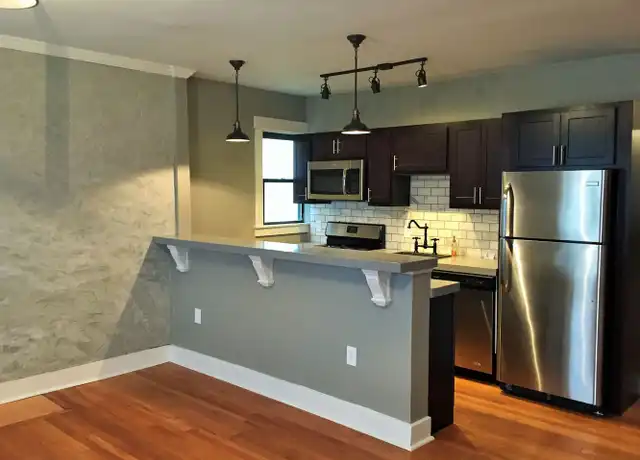 Property at 5612 Beacon St Apt 2, Pittsburgh, PA, 15217, 4 beds, 2 baths, [object Object]