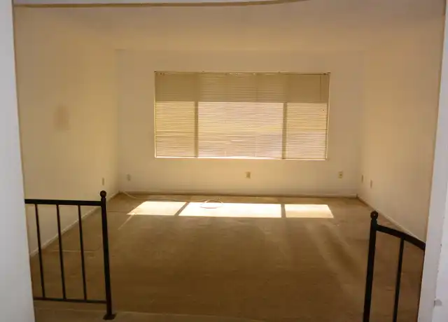Property at 2902 S Jacob St, Visalia, CA, 93277, 3 beds, 2 baths, [object Object]