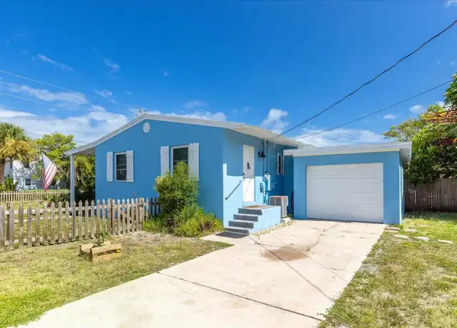 Property at 301 Granada St, Fort Pierce, FL, 34949, 2 beds, 2 baths, [object Object]