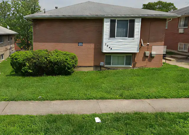 Property at 7844 Glen Orchard Dr Unit B, Cincinnati, OH, 45237, 4 beds, 2 baths, [object Object]