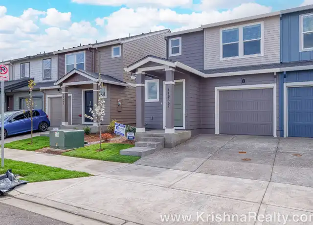 Property at 11935 NE 104th St Unit A, Vancouver, WA, 98662, 3 beds, 2.5 baths, [object Object]
