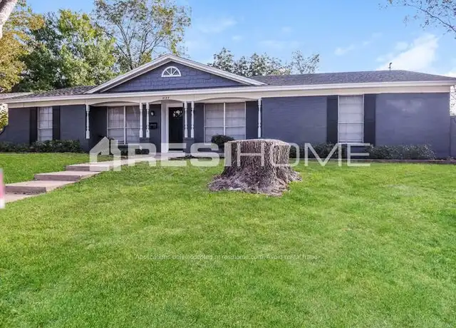 Property at 2125 Rockmoor Dr, Fort Worth, TX, 76134, 3 beds, 2 baths, [object Object]