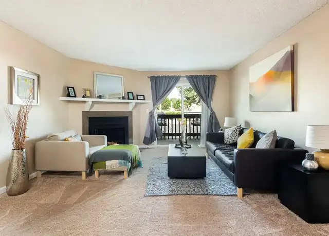 Property at Oak Ridge Apartments - 704 S Chambers Rd, Aurora, CO, 80017, 1-2 bed, 1-2 bath, [object Object]