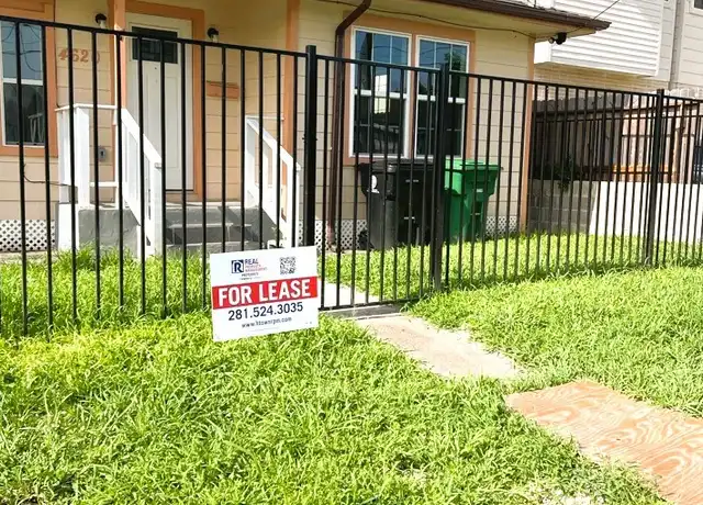 Property at 4620 Nichols St, Houston, TX, 77020, 3 beds, 2 baths, [object Object]