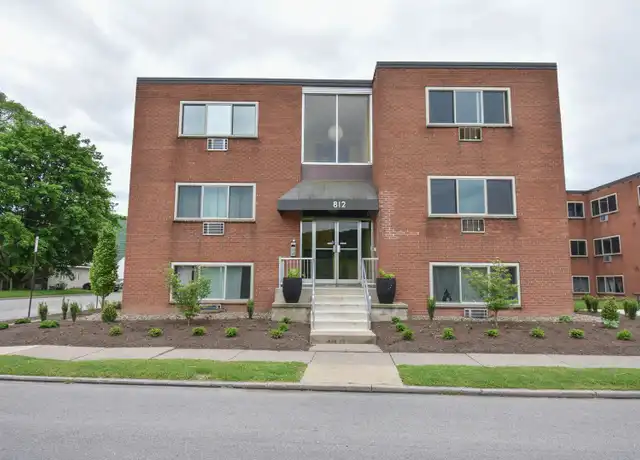 Property at 810-812 E Water St Unit 37, Lock Haven, PA, 17745, 2 beds, 1 bath, [object Object]