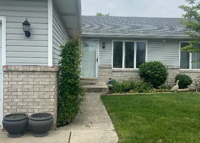 Property at 2633 41st Pl, Highland, IN, 46322, 2 beds, 2 baths, [object Object]