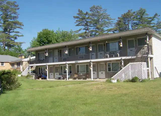 Property at 55 Paradise Ln Unit 7, Bristol, NH, 03222, 1 bed, 1 bath, [object Object]