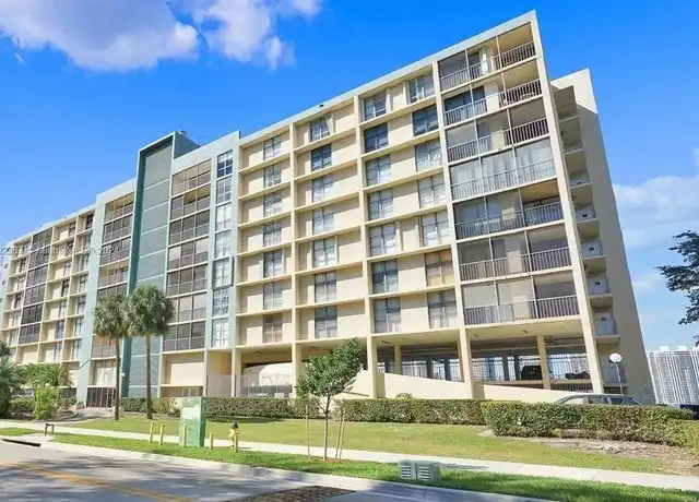 Property at 17600 N Bay Rd Unit N905, Sunny Isles Beach, FL, 33160, 2 beds, 2 baths, [object Object]