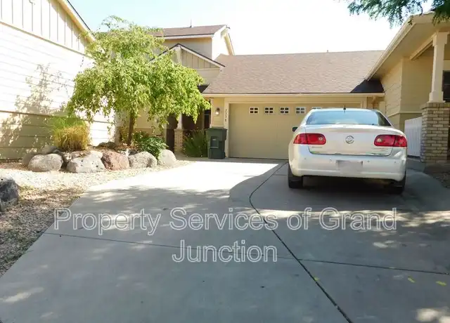 Property at 733 Lakeview Ct Unit B, Grand Junction, CO, 81505, 3 beds, 3 baths, [object Object]