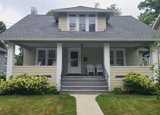 Property at 40 Vera St, West Hartford, CT, 06119, 3 beds, 1.5 baths, [object Object]