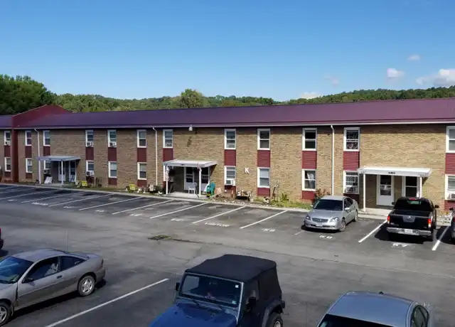 Property at 508 Staley St Unit J53, Marion, VA, 24354, 3 beds, 1.5 baths, [object Object]