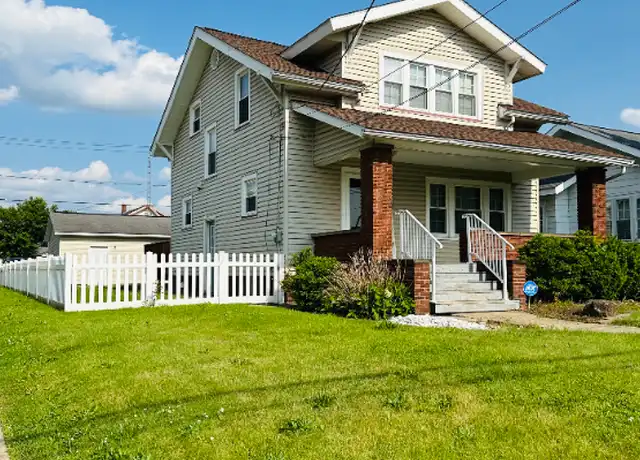 Property at 1108 Amherst Rd NE, Massillon, OH, 44646, 2 beds, 1 bath, [object Object]