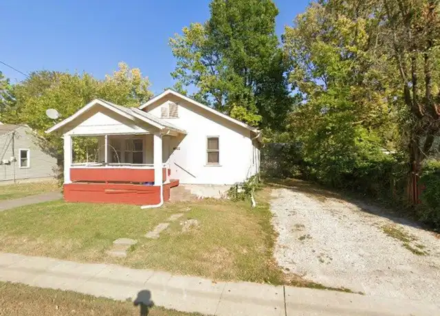 Property at 1002 N Garth Ave, Columbia, MO, 65203, 2 beds, 1 bath, [object Object]