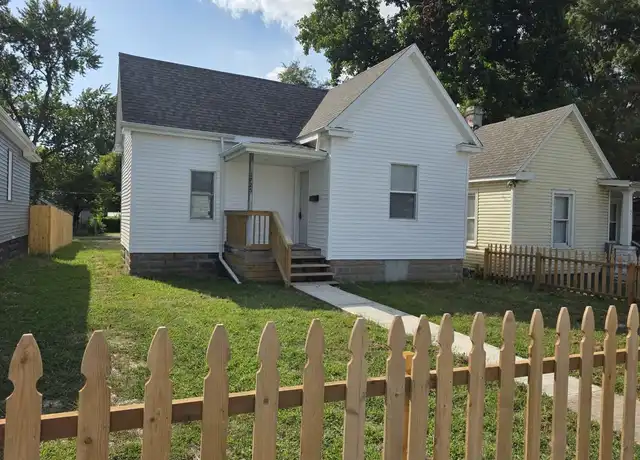 Property at 1725 N 9th St, Springfield, IL, 62702, 2 beds, 1 bath, [object Object]