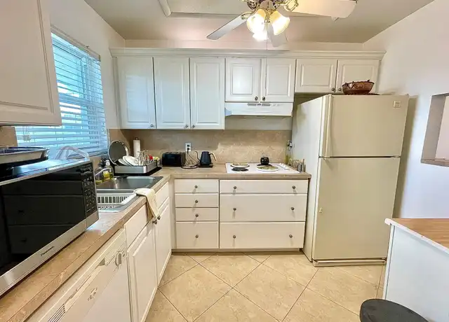 Property at 6600 Royal Palm Blvd Unit 304B, Margate, FL, 33063, 2 beds, 1.5 baths, [object Object]