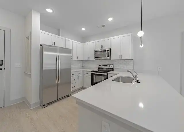 Property at The Fitzgerald - 327 E Kennedy St, Spartanburg, SC, 29302, 1-2 bed, 1-2 bath, [object Object]