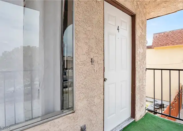 Property at 4140 Solteros St Unit 4, Las Vegas, NV, 89103, 2 beds, 1 bath, [object Object]