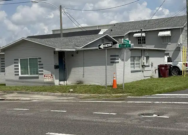 Property at 1519 W Smith St, Orlando, FL, 32804, 3 beds, 1 bath, [object Object]