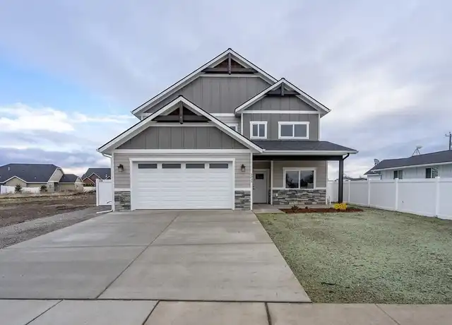 Property at 3235 W Giovanni Ln, Hayden, ID, 83835, 4 beds, 2.5 baths, [object Object]
