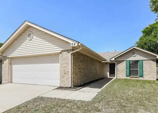 Property at 224 N Bugle Dr, Fort Worth, TX, 76108, 3 beds, 2 baths, [object Object]