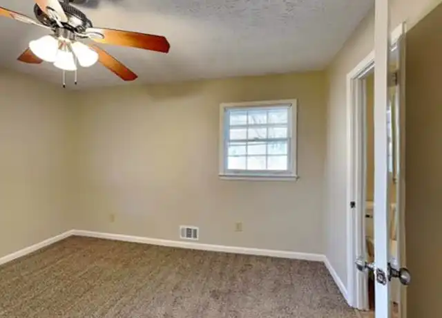 Property at 2882 Lakemont Pl SW, Marietta, GA, 30060, 3 beds, 2 baths, [object Object]