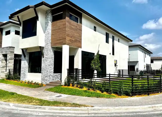 Property at 8003 NW 42nd St Unit 8003, Doral, FL, 33166, 4 beds, 4.5 baths, [object Object]
