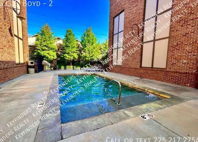 Property at 333 E Boyd Dr #2, Baton Rouge, LA, 70808, 2 beds, 2 baths, [object Object]