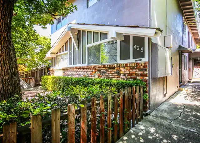 Property at 428 Jackson Ave Unit 3, Redwood City, CA, 94061, 2 beds, 1 bath, [object Object]
