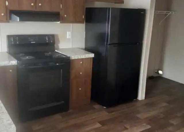 Property at 327 Old Tavern Ln Unit 327, Maiden, NC, 28650, 3 beds, 2 baths, [object Object]