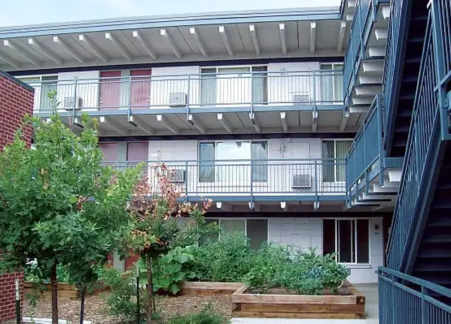 Photo of 1420 Xenia St, Denver, CO 80220