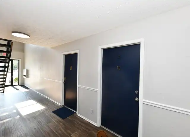 Property at Avery - 7025 Bronner Cir, Louisville, KY, 40218, 1-2 bed, 1-2.5 bath, [object Object]