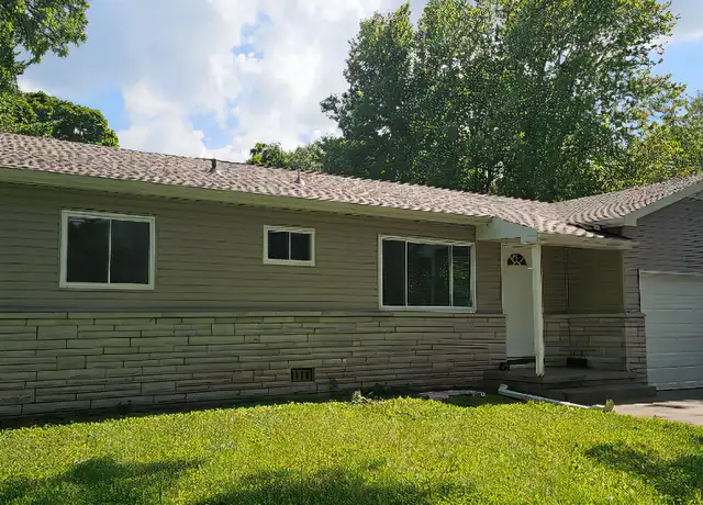 Property at 2856 E Lombard St Unit 2856, Springfield, MO, 65802, 2 beds, 1.5 baths, [object Object]