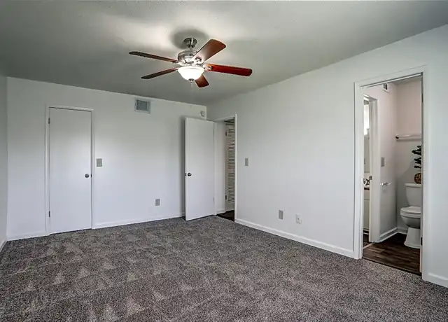 Property at 106 Castle Dr, Dothan, AL, 36303, 1 bed, 1 bath, [object Object]