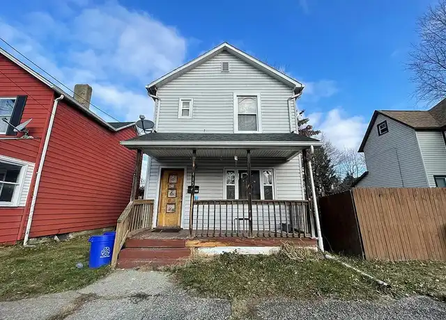 Property at 415 Electric St, New Castle, PA, 16101, 3 beds, 1 bath, [object Object]
