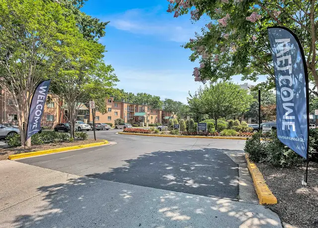 Photo of 101 N Ripley St, Alexandria, VA 22304