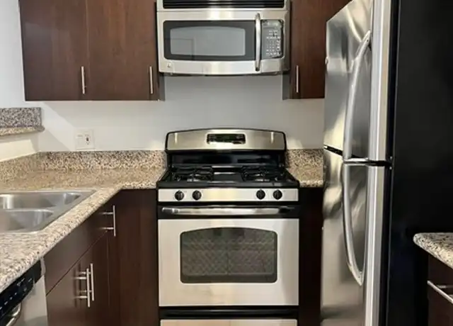 Property at 176 S Virgil Ave Unit 202, Los Angeles, CA, 90004, 2 beds, 2 baths, [object Object]