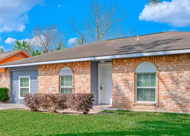 Property at 5138 Danfield Dr, Houston, TX, 77053, 4 beds, 2.5 baths, [object Object]