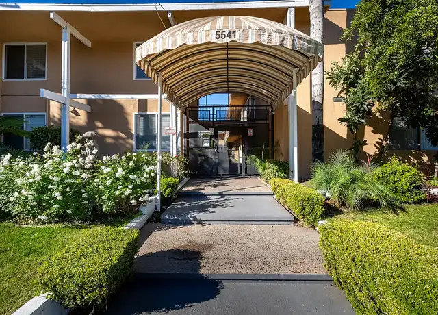 Property at 5541 Newcastle Ave, Encino, CA, 91316, 0 beds, 1 bath, [object Object]